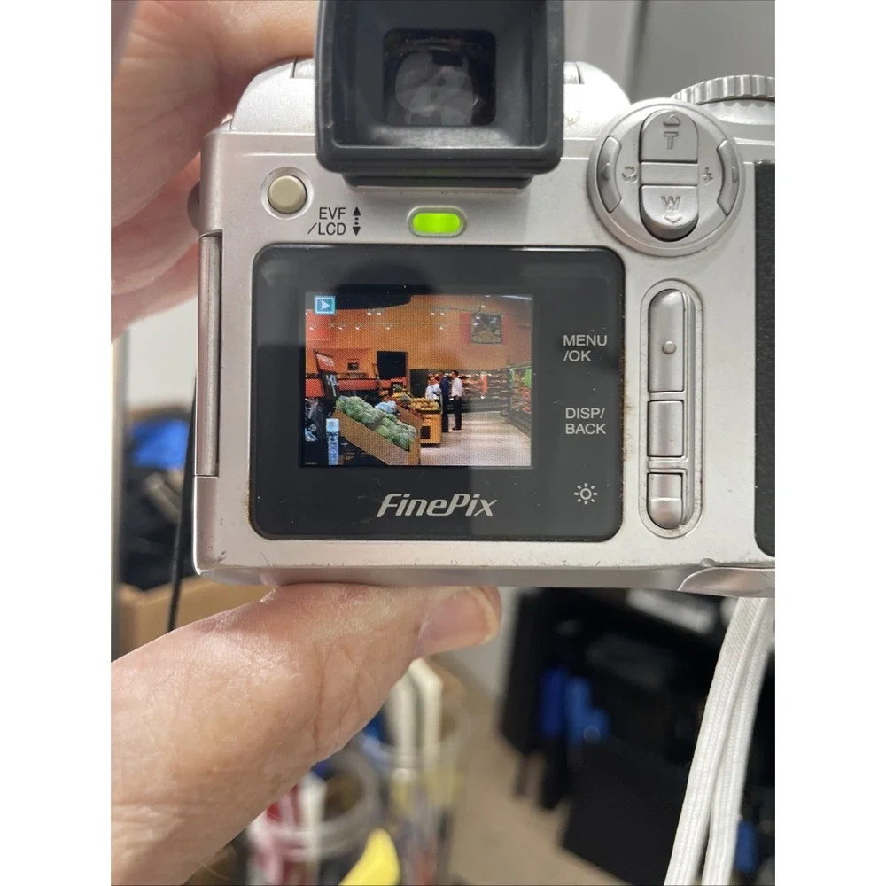 Fujifilm finepix s3100